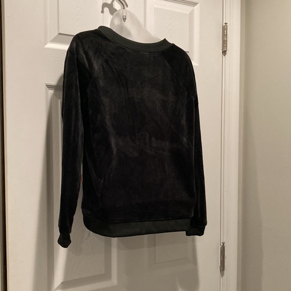 Delia’s black velour track suit set, “Mondaze Stink”, Sz M - Picture 5 of 6